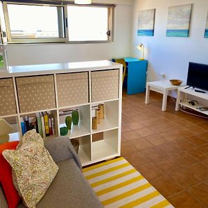 The Summer Treat Shared Apartment Compartido